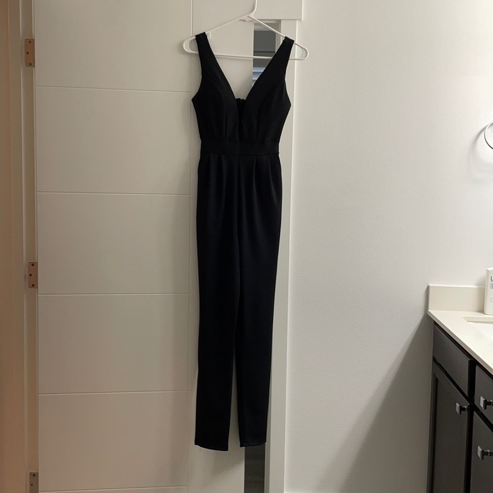Black skinny leg jumpsuit!